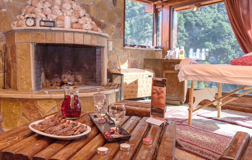 Oneiro Resort كاتو زاتشلورو المظهر الخارجي الصورة